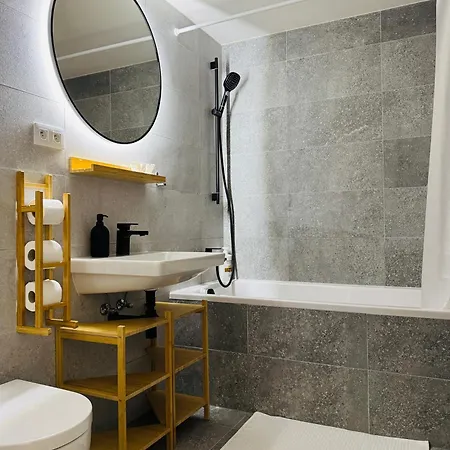 Andel Quiet Comfy アパート プラハ