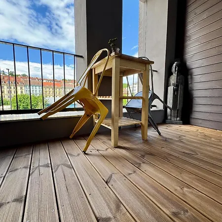 Andel Quiet Comfy Apartment *